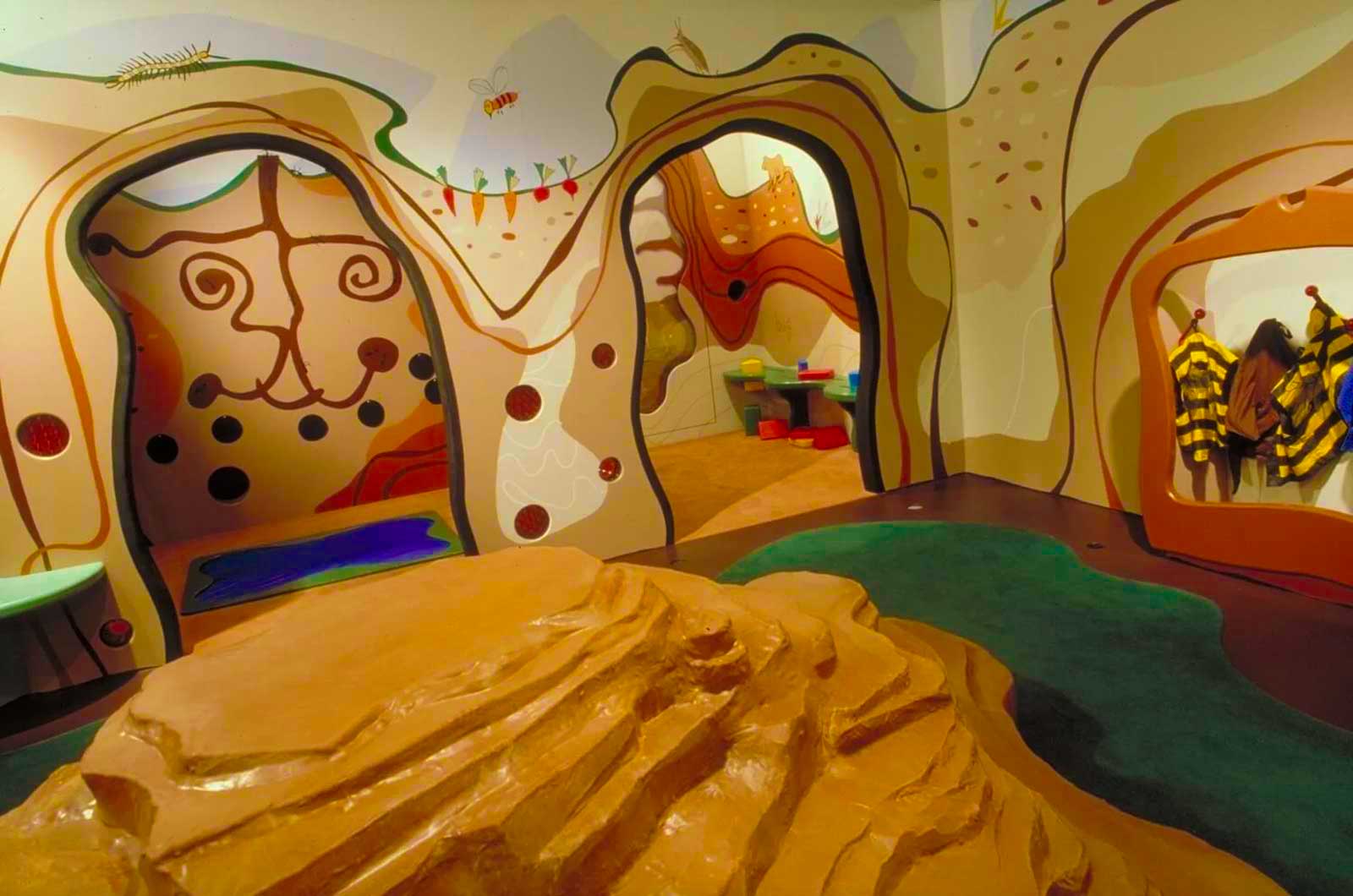  Below Ground | Bay Area Discovery Museum | Themed padded crawl-through environment for high-use public play 