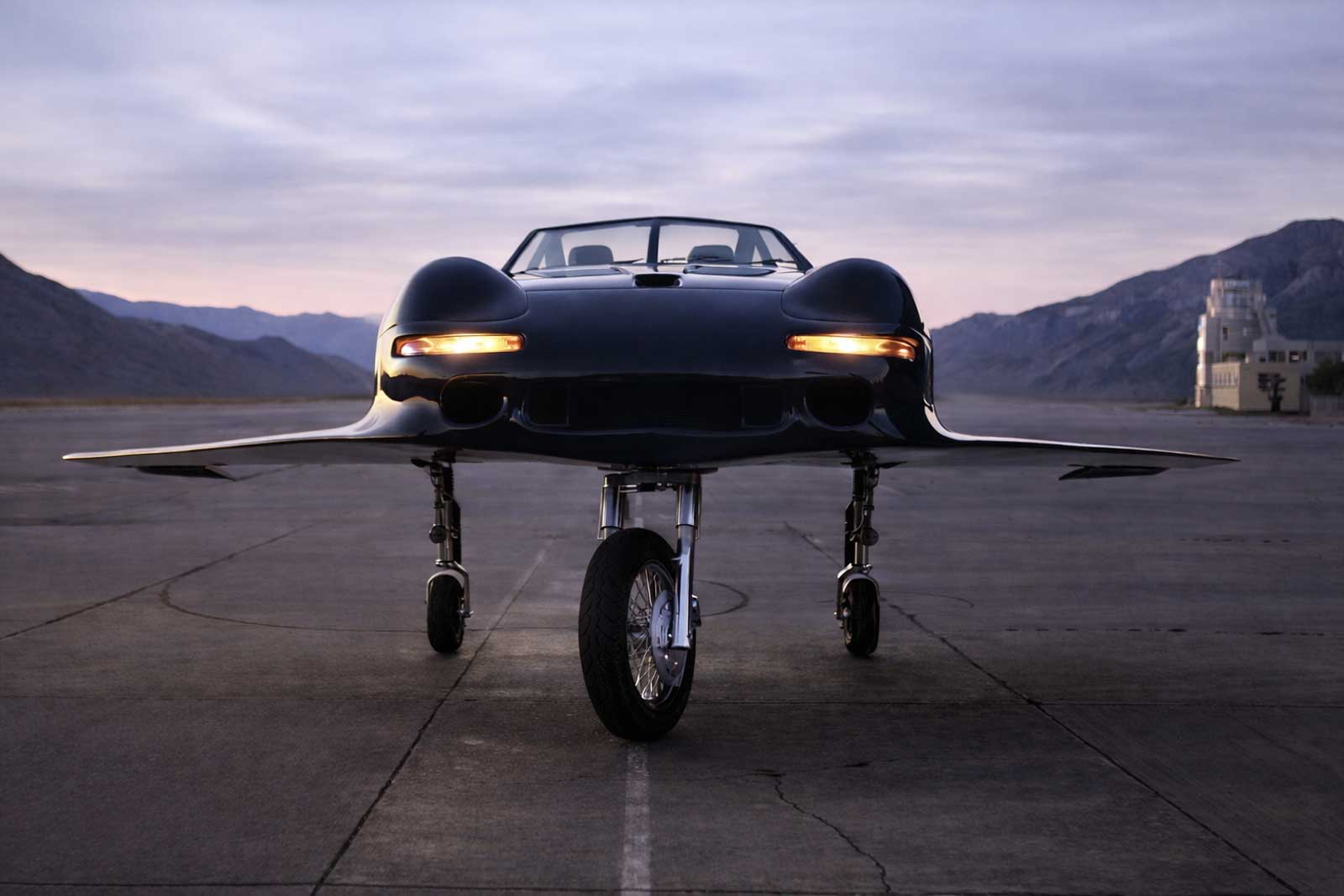  Hybrid Vehicle | Miniature shot on location for magazine advertisement | A one of a kind plane, car, and motorcycle hybrid model shot on location
 